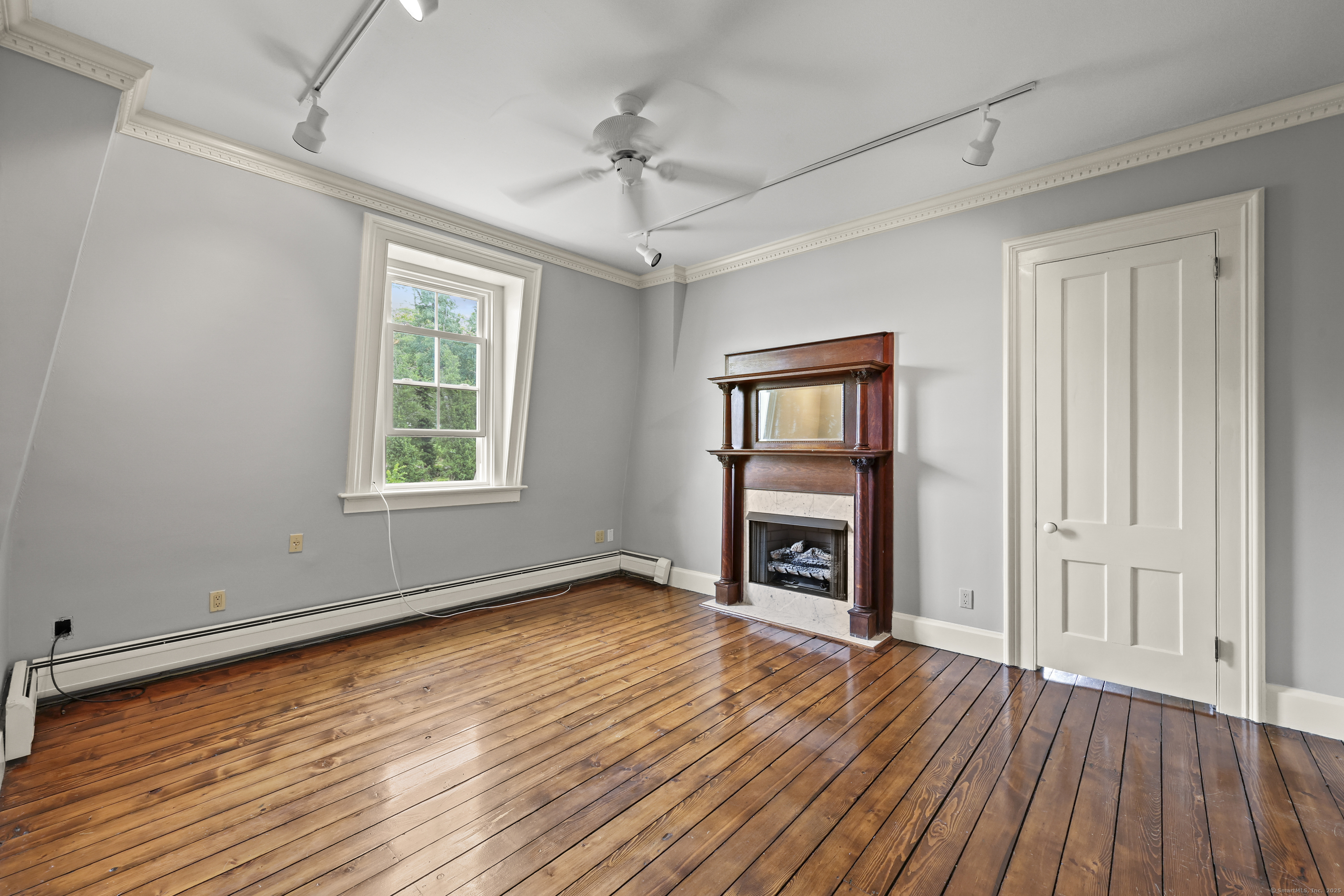 77 Main Street East Haddam, CT 06423 - Photo 30 of 40