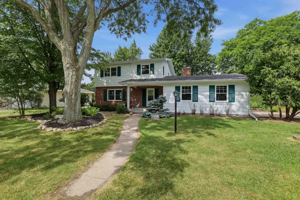 $349,900 | 703 Sunset Avenue, Stevens Point, WI 54481