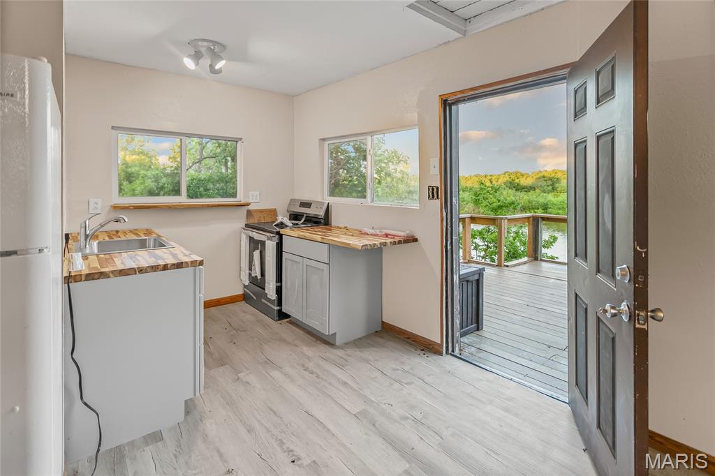 963 Pohlman Slough Road Brussels, IL 62013 - Photo 15 of 40