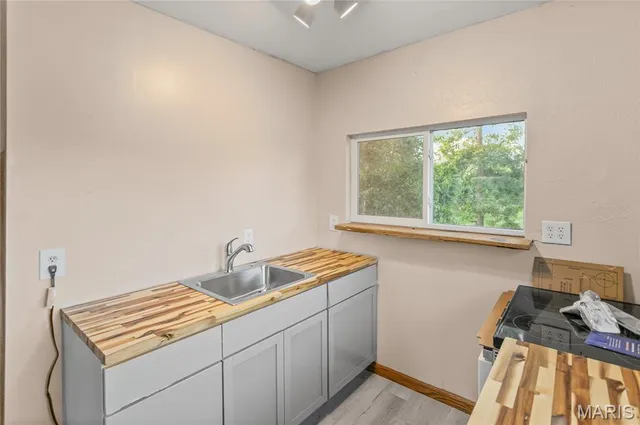 $45,000 | 963 Pohlman Slough Road, Brussels, IL 62013