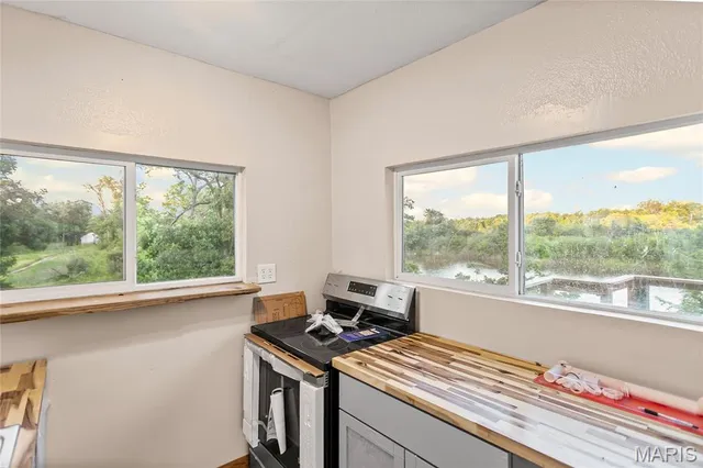 $45,000 | 963 Pohlman Slough Road, Brussels, IL 62013