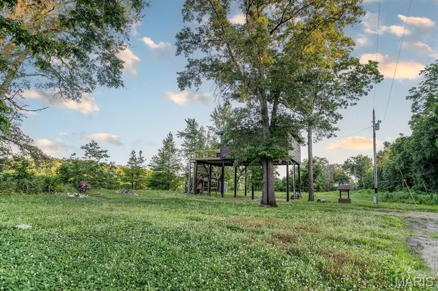 $45,000 | 963 Pohlman Slough Road, Brussels, IL 62013