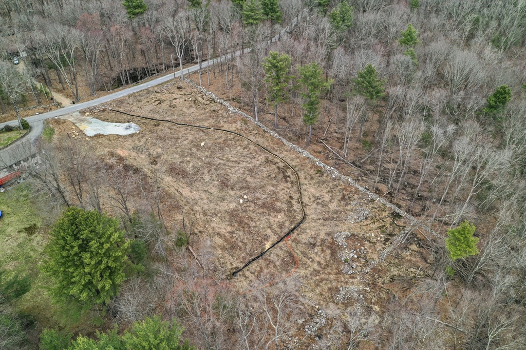 184 Gould Road Charlton, MA 01507 - Photo 3 of 5 Gallery Image 3