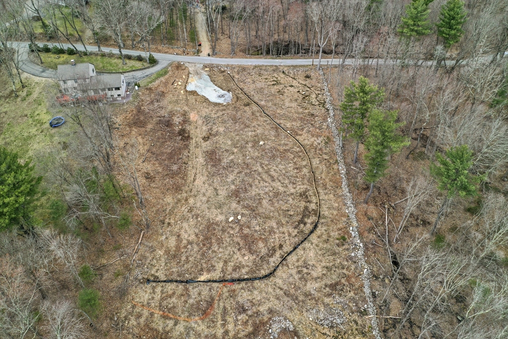 184 Gould Road Charlton, MA 01507 - Photo 4 of 5 Gallery Image 4