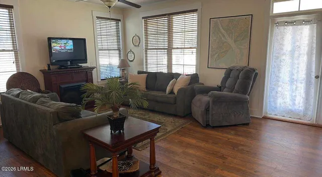 $265,000 | 603 Lightsey St Extension, Hampton, SC 29924