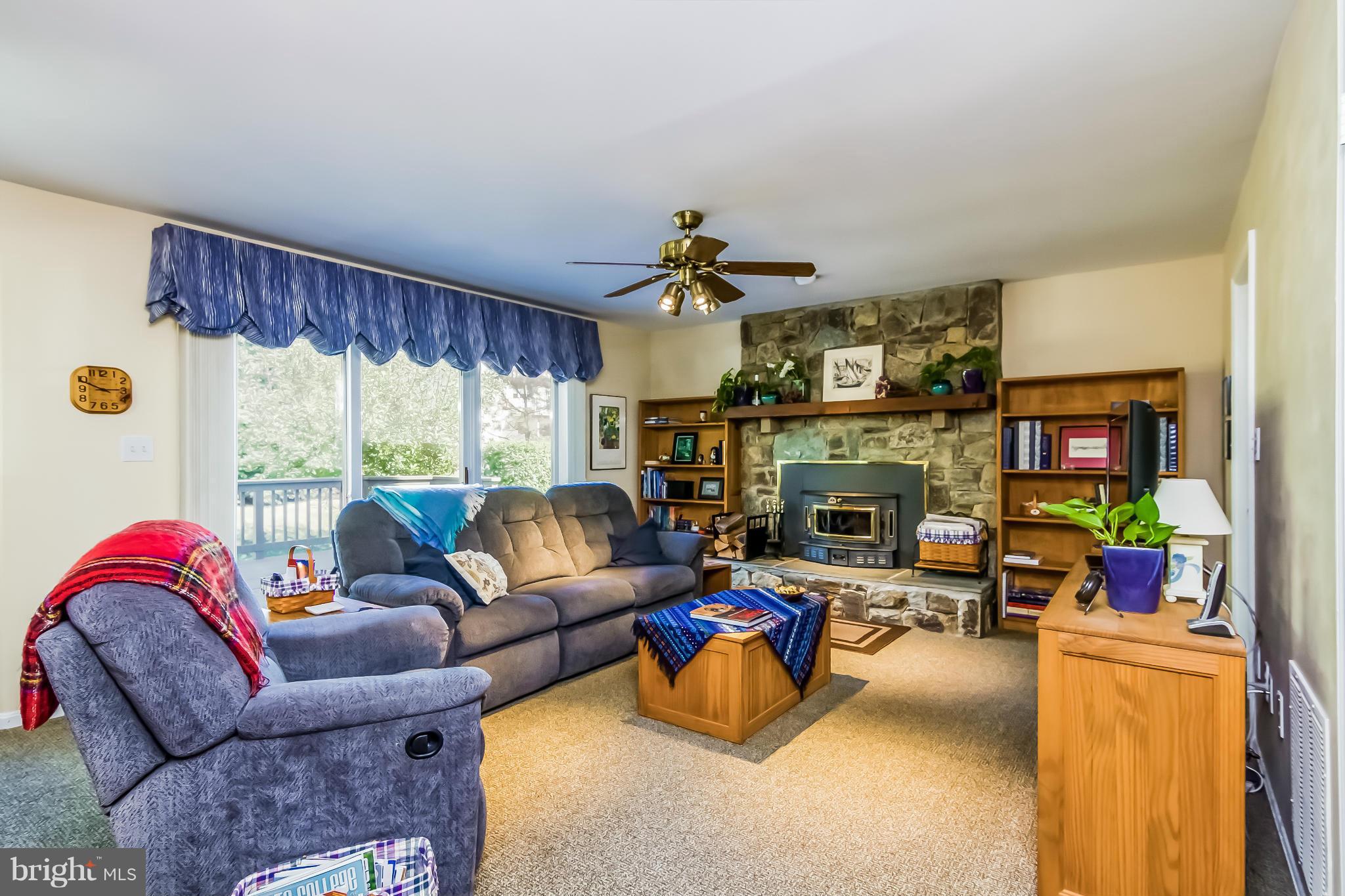 8209 Dry Ridge Road Montgomery Village, MD 20886 - Photo 11 of 30 Family Room