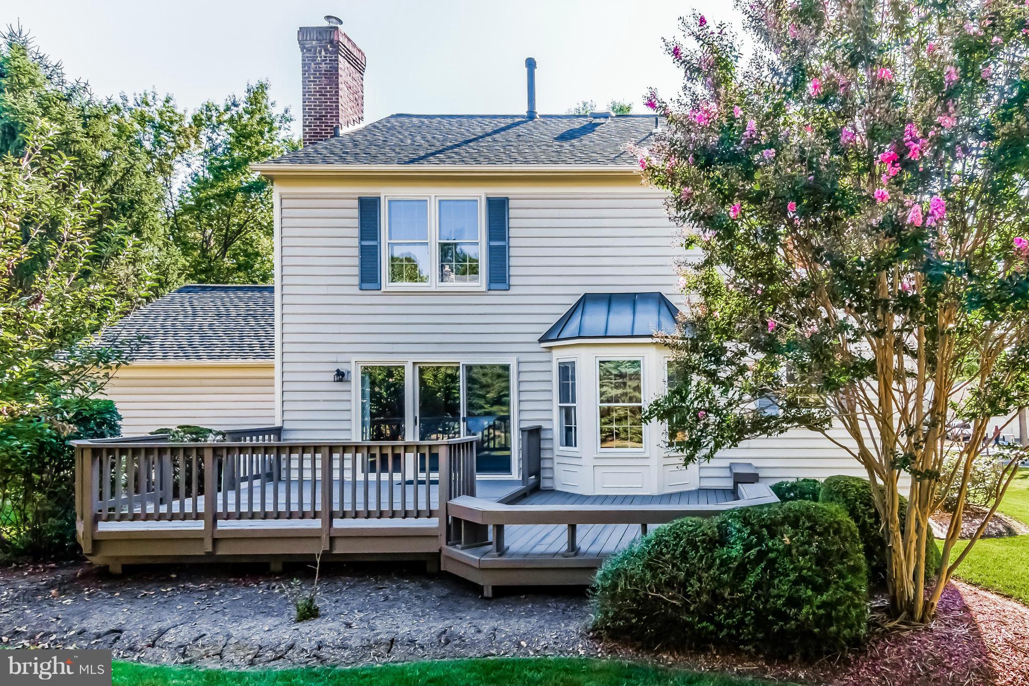 8209 Dry Ridge Road Montgomery Village, MD 20886 - Photo 26 of 30 Exterior (Rear)