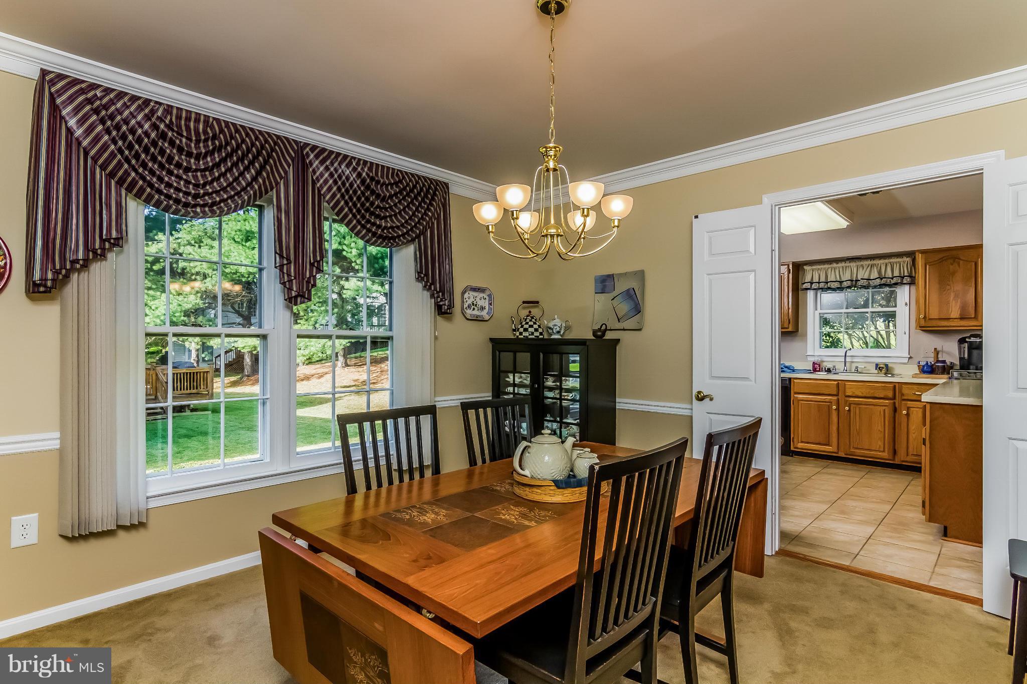 8209 Dry Ridge Road Montgomery Village, MD 20886 - Photo 8 of 30 Dining Room