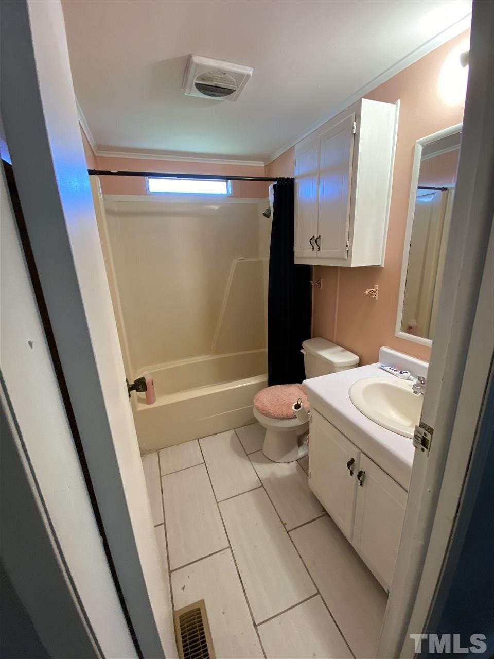 7083 Squirrel Den Road Bailey, NC 27807 - Photo 8 of 16