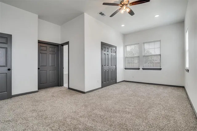 $289,500 | 705 Lakeland Drive, West Tawakoni, TX 75474