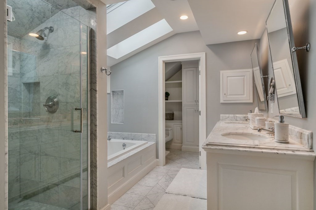 15 Woodridge Road Wellesley, MA 02482 - Photo 21 of 36 Gallery Image 21