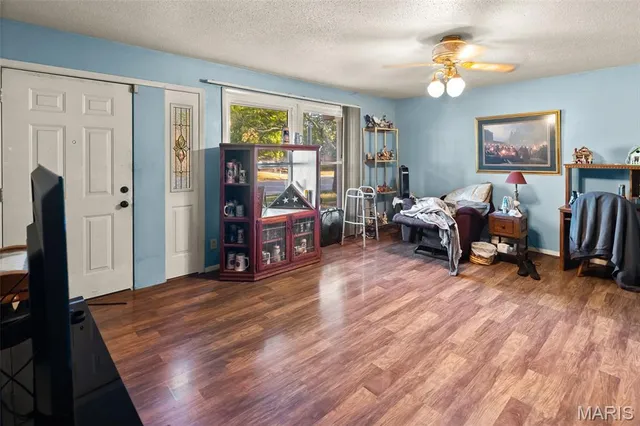 $150,000 | 333 Mercury Drive, Godfrey, IL 62035