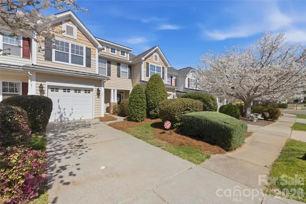 $275,000 | 349 Rose Garden Court, Rock Hill, SC 29732