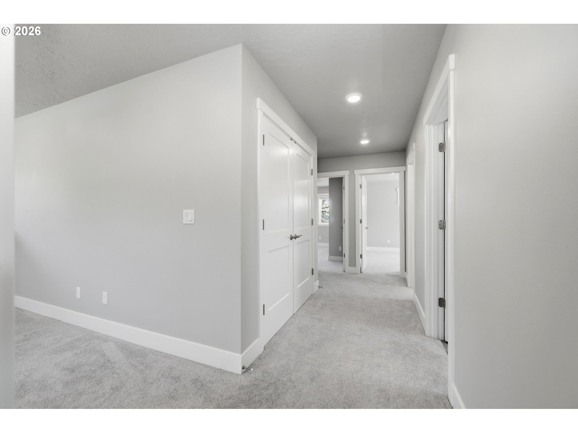 3704 Rockcress Road Eugene, OR 97403 - Photo 33 of 45 Hallway
