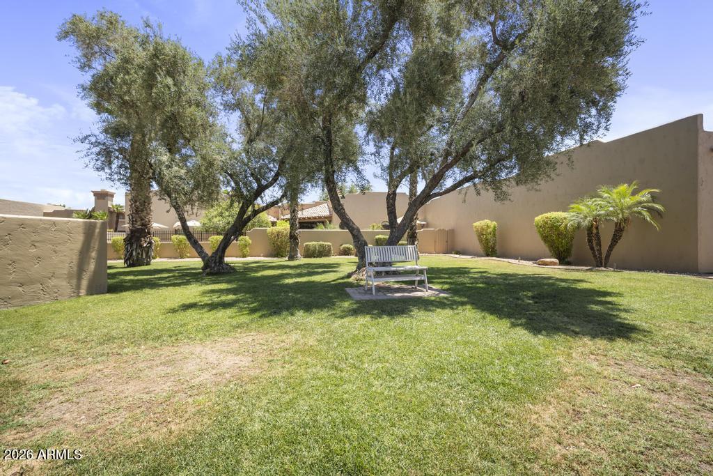 7955 East Chaparral Road, Unit 110 Scottsdale, AZ 85250 - Photo 30 of 32