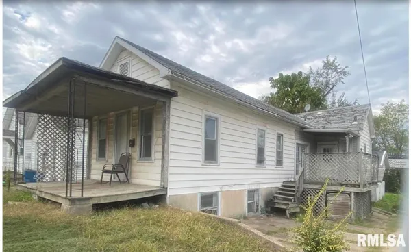 $15,000 | 325 Cherry Street, Quincy, IL 62301