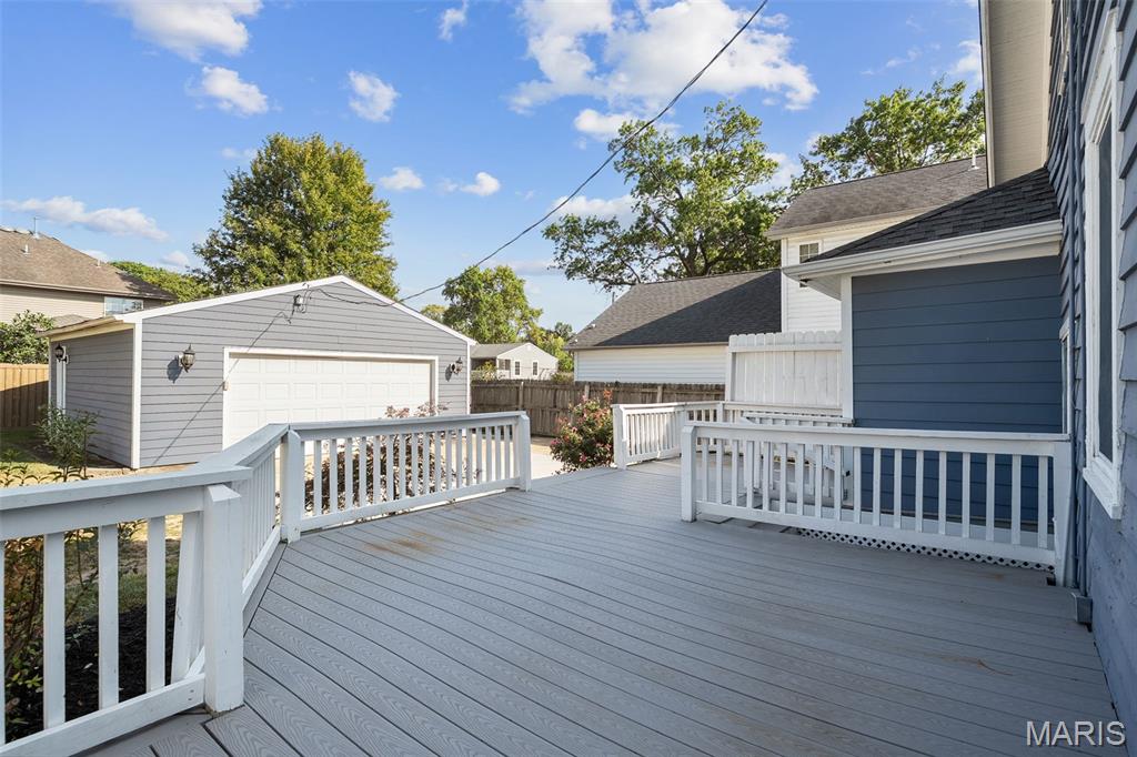 706 North Geyer Road Kirkwood, MO 63122 - Photo 31 of 35 Gallery Image 31