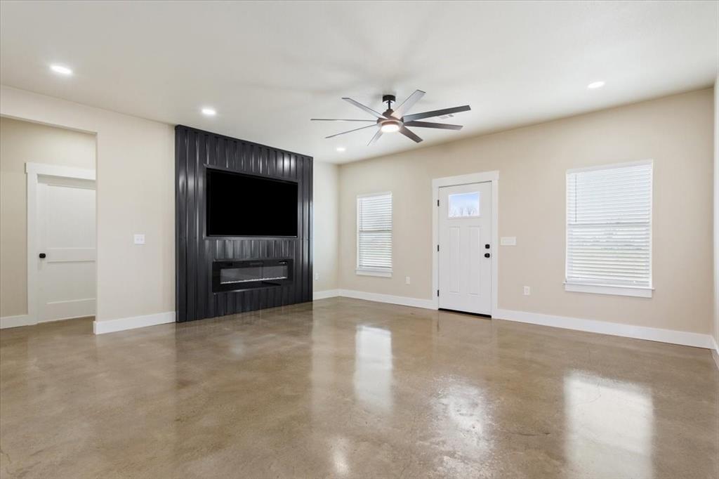 213 Kasberg Road Leroy, TX 76691 - Photo 3 of 33