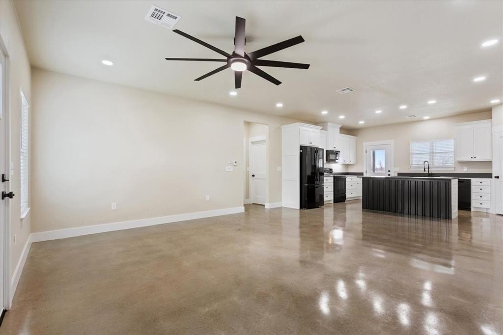 213 Kasberg Road Leroy, TX 76691 - Photo 6 of 33