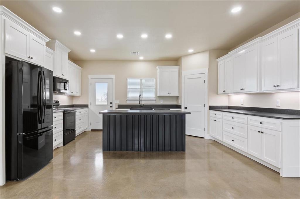 213 Kasberg Road Leroy, TX 76691 - Photo 7 of 33