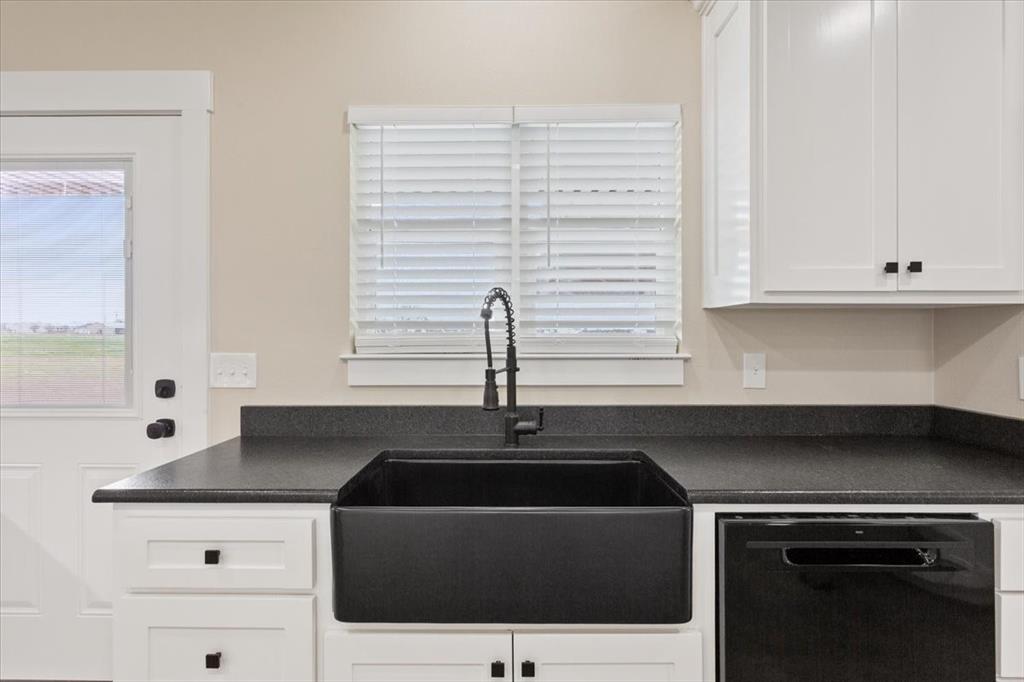 213 Kasberg Road Leroy, TX 76691 - Photo 8 of 33