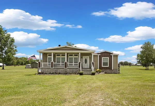 $369,000 | 133 Southwest Sedgefield Lane, Fort White, FL 32038