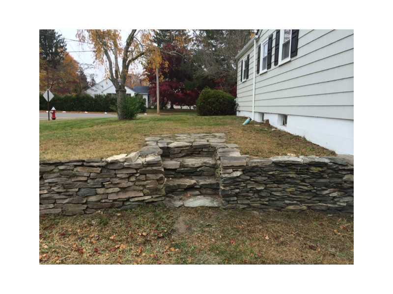 16 Edison Street Warwick, RI 02889 - Photo 4 of 19 Exterior Front.