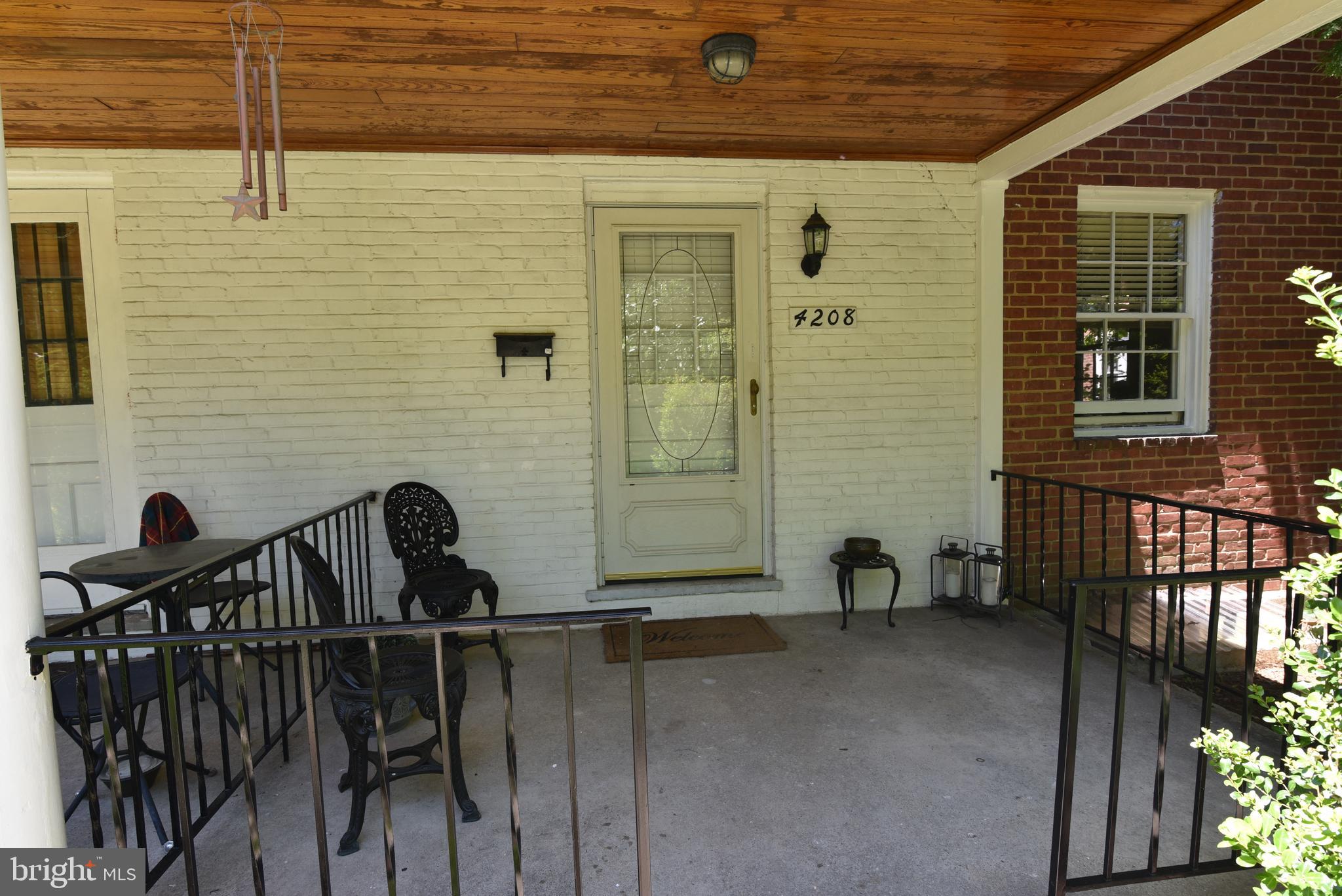 4208 Westview Road Baltimore, MD 21218 - Photo 3 of 43