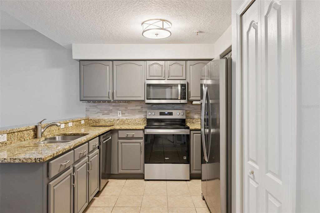 674 Sandy Neck Lane, Unit 104 Altamonte Springs, FL 32714 - Photo 10 of 30