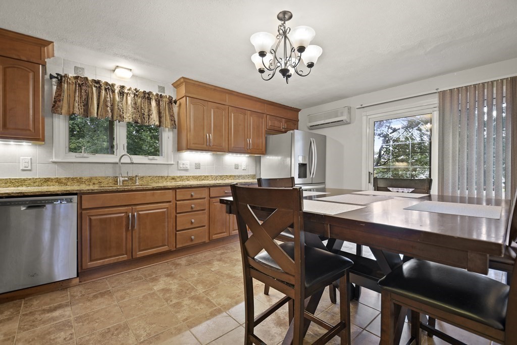 3 Francella Road Methuen, MA 01844 - Photo 13 of 34 Gallery Image 13