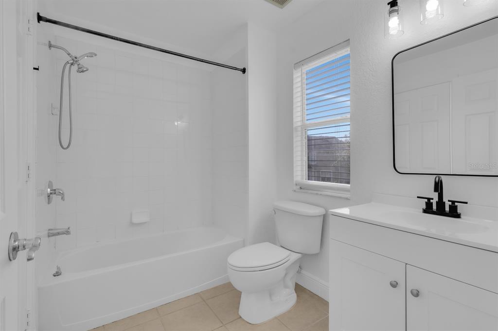 5152 Hawkstone Drive Sanford, FL 32771 - Photo 11 of 40