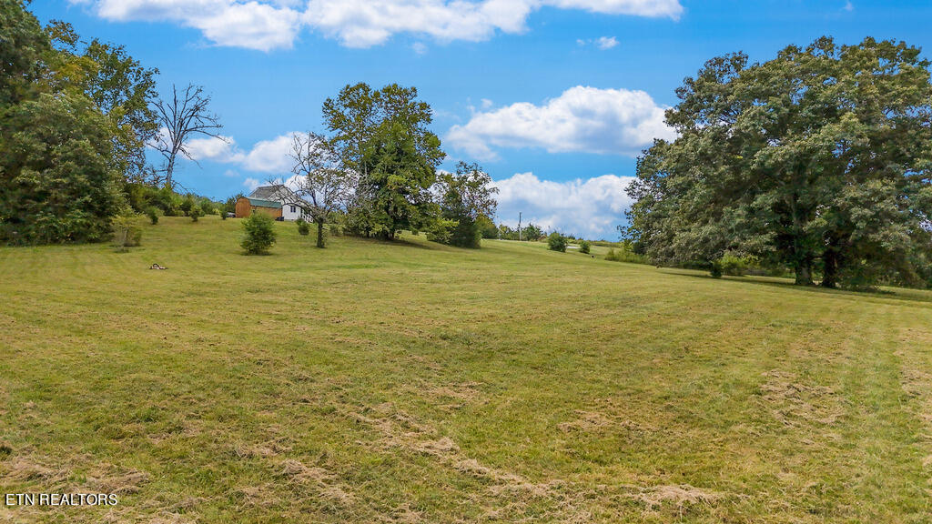 4873 Old Ten Mile Road Ten Mile, TN 37880 - Photo 9 of 32 DJI_20240915130458_0196_D_TENMILE