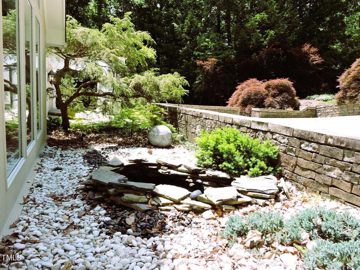160 Old Salem Road Roxboro, NC 27573 - Photo 4 of 57 Front water garden