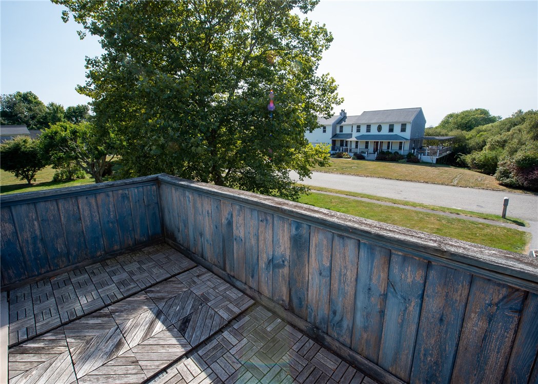 53 River Run Middletown, RI 02842 - Photo 27 of 46