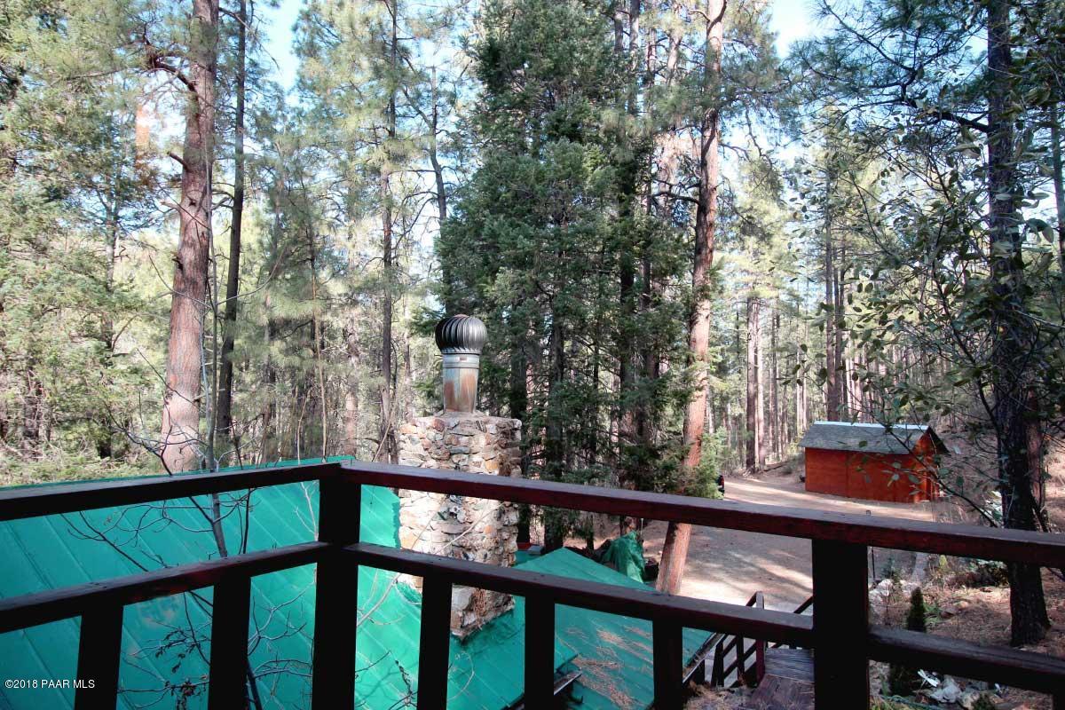 6575 Poland Road Mayer, AZ 86333 - Photo 28 of 47 master_side_porch