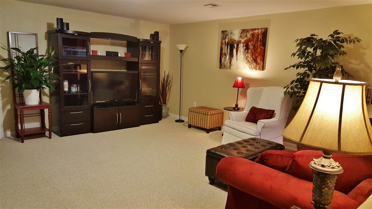 74 East Ridge Road, Unit 74 Merrimack, NH 03054 - Photo 22 of 24