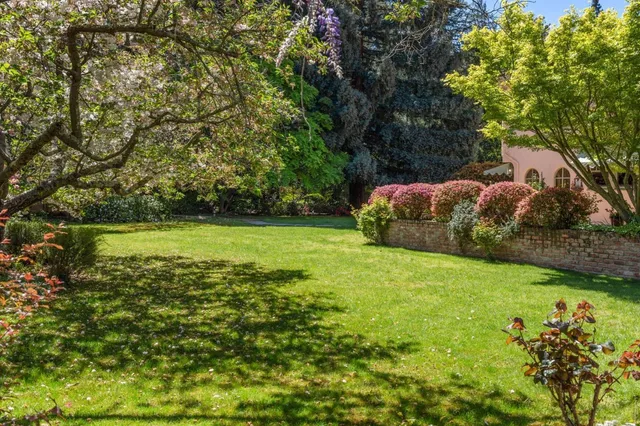 $11,000,000 | 269 Selby Lane, Atherton, CA 94027