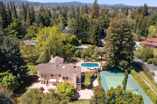 $11,000,000 | 269 Selby Lane, Atherton, CA 94027