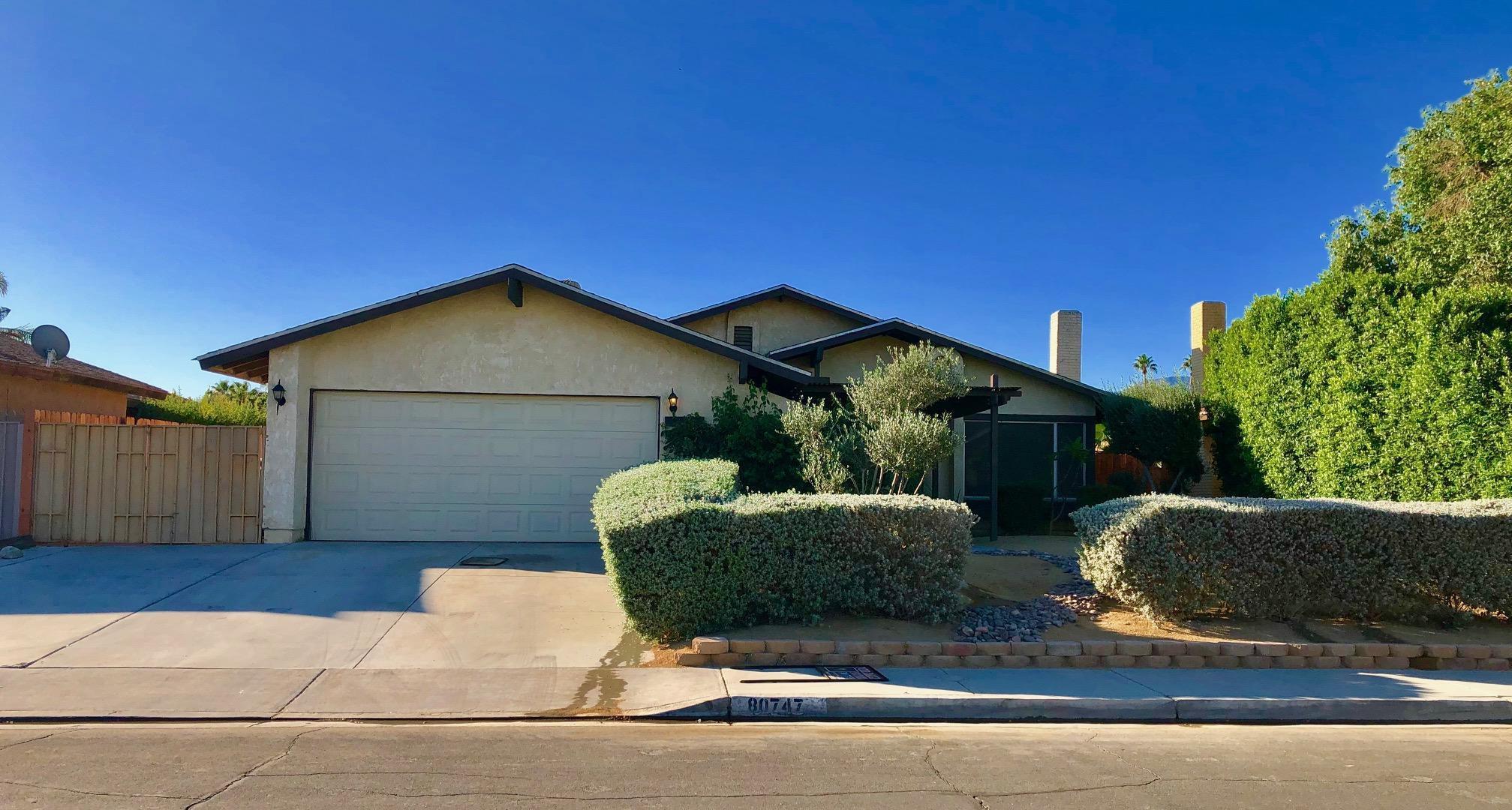 80747 Columbia Avenue Indio, CA 92201 - Photo 1 of 2 20191025004602311536000000-o
