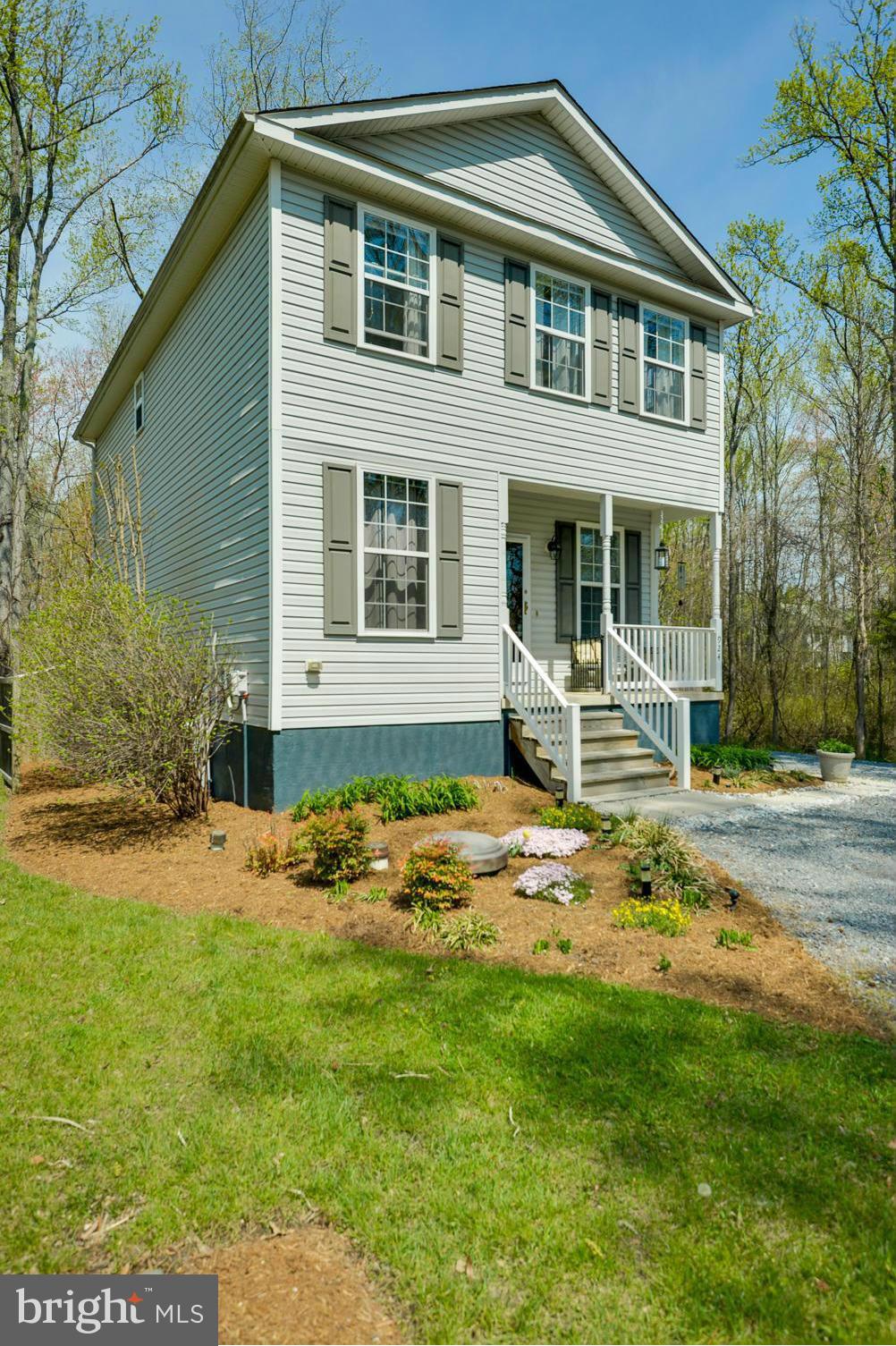 924 Williams Street Edgewater, MD 21037 - Photo 1 of 22 Exterior (Front)