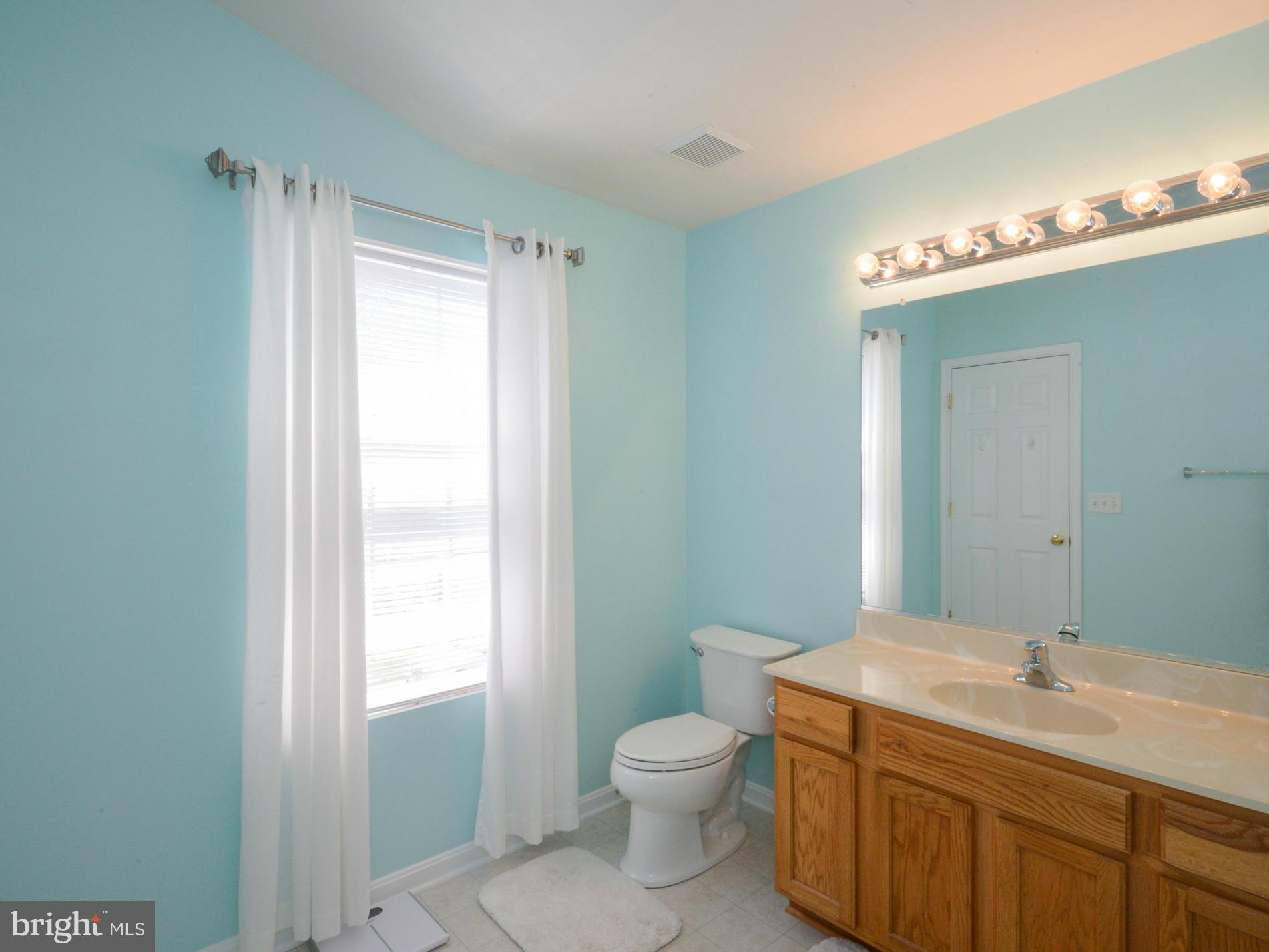 924 Williams Street Edgewater, MD 21037 - Photo 15 of 22 Bath (Master)