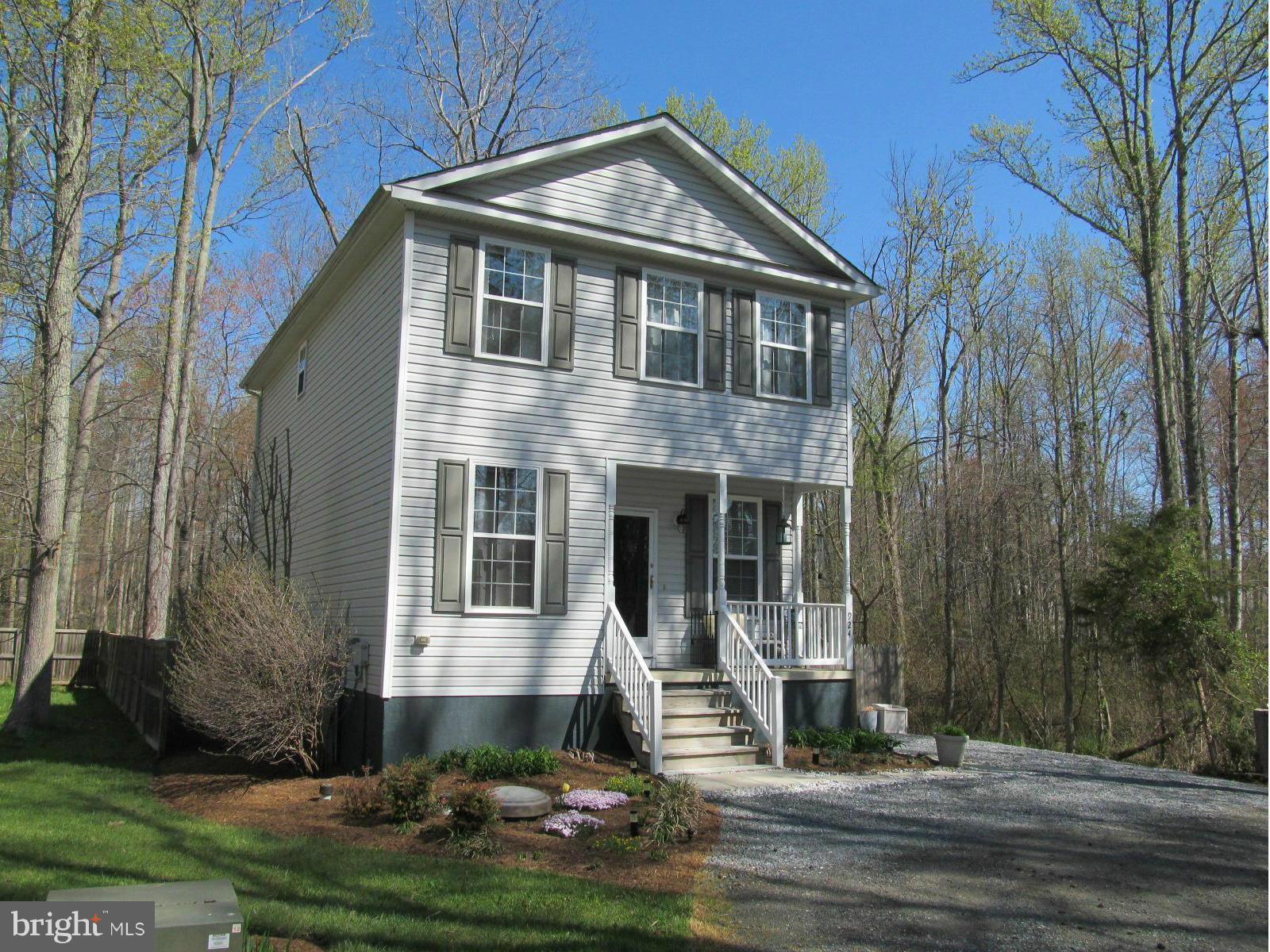 924 Williams Street Edgewater, MD 21037 - Photo 22 of 22 Exterior (Front)