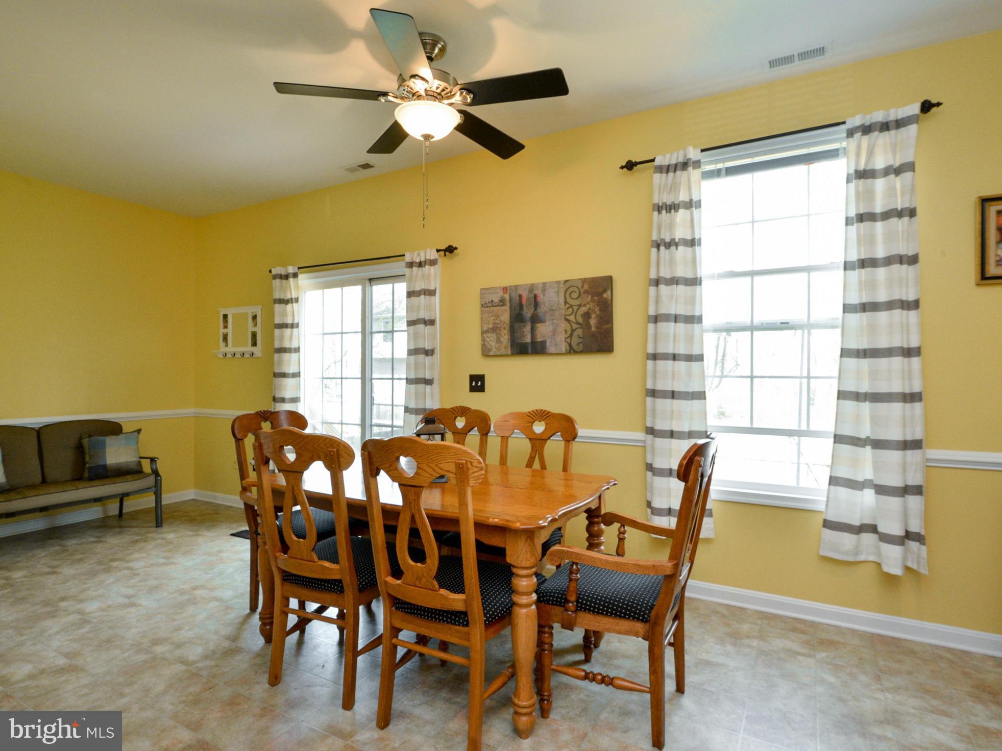 924 Williams Street Edgewater, MD 21037 - Photo 9 of 22 Dining Room