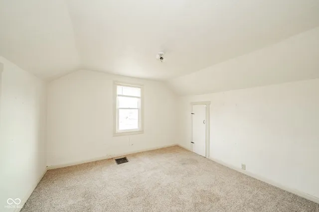 $149,900 | 204 Cherry Street, Dunreith, IN 47385