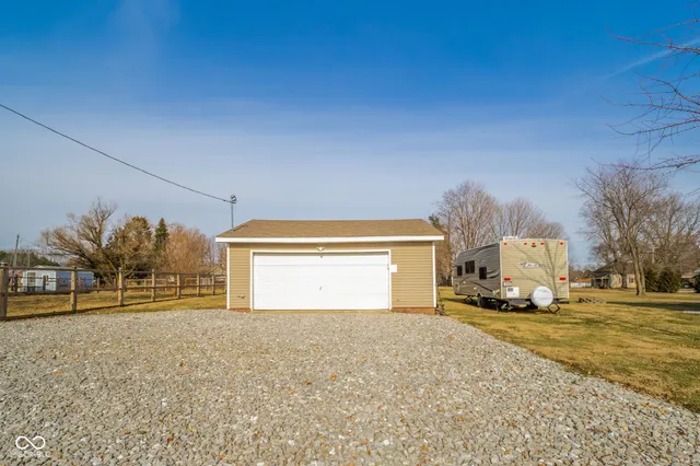$149,900 | 204 Cherry Street, Dunreith, IN 47385