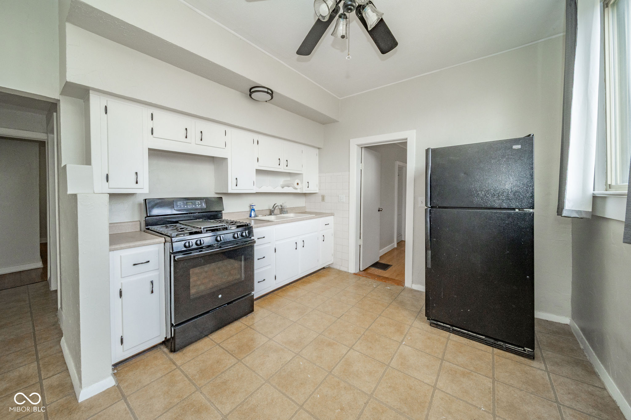 204 Cherry Street Dunreith, IN 47385 - Photo 7 of 26