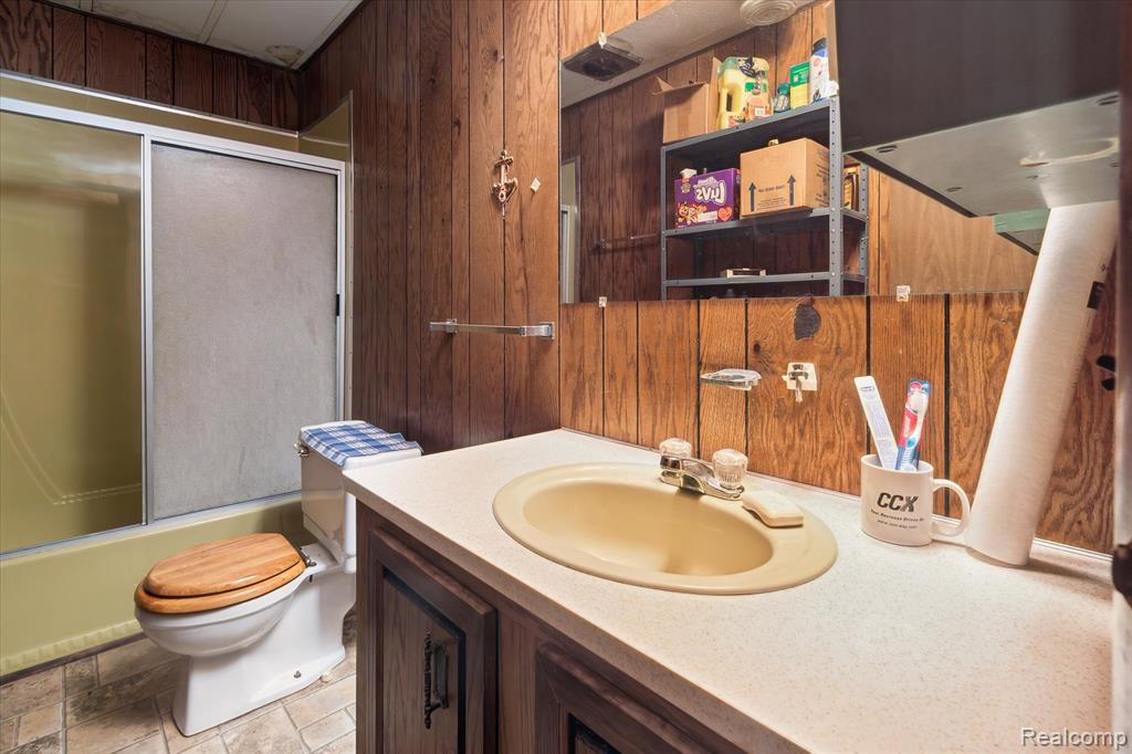 4800 South Huron Road Standish, MI 48658 - Photo 6 of 31