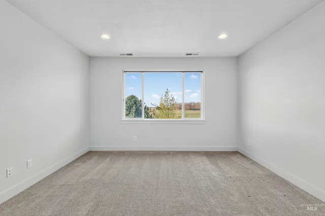 $1,035,000 | 6839 North Willowside Avenue, Meridian, ID 83646