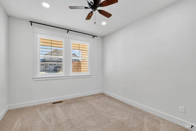 $1,035,000 | 6839 North Willowside Avenue, Meridian, ID 83646