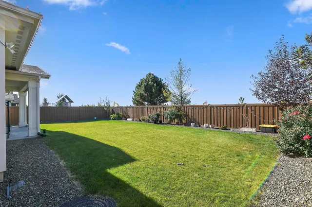 $1,035,000 | 6839 North Willowside Avenue, Meridian, ID 83646